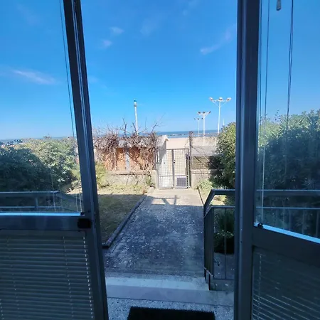 بيت للعطل Viserba Sea With Balcony - Il Lupo Affitta *