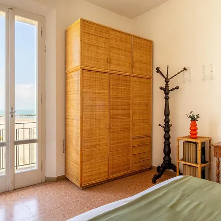 Viserba Sea With Balcony - Il Lupo Affitta بيت للعطل